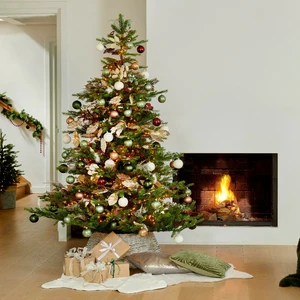 Whistler Fir Artificial Christmas Tree 7ft - image 4