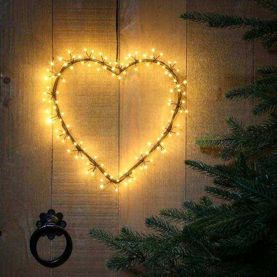 Hanging Cluster Light Heart