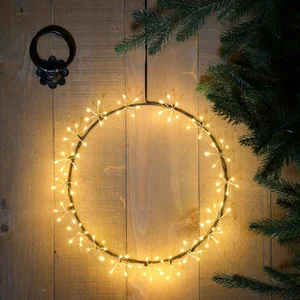 Hanging Cluster Light Wreath