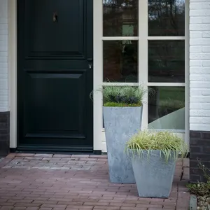 Ivyline Ella Grey Planter - Small - image 4