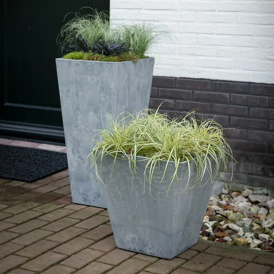 Ivyline Ella Grey Planter - Small - image 5