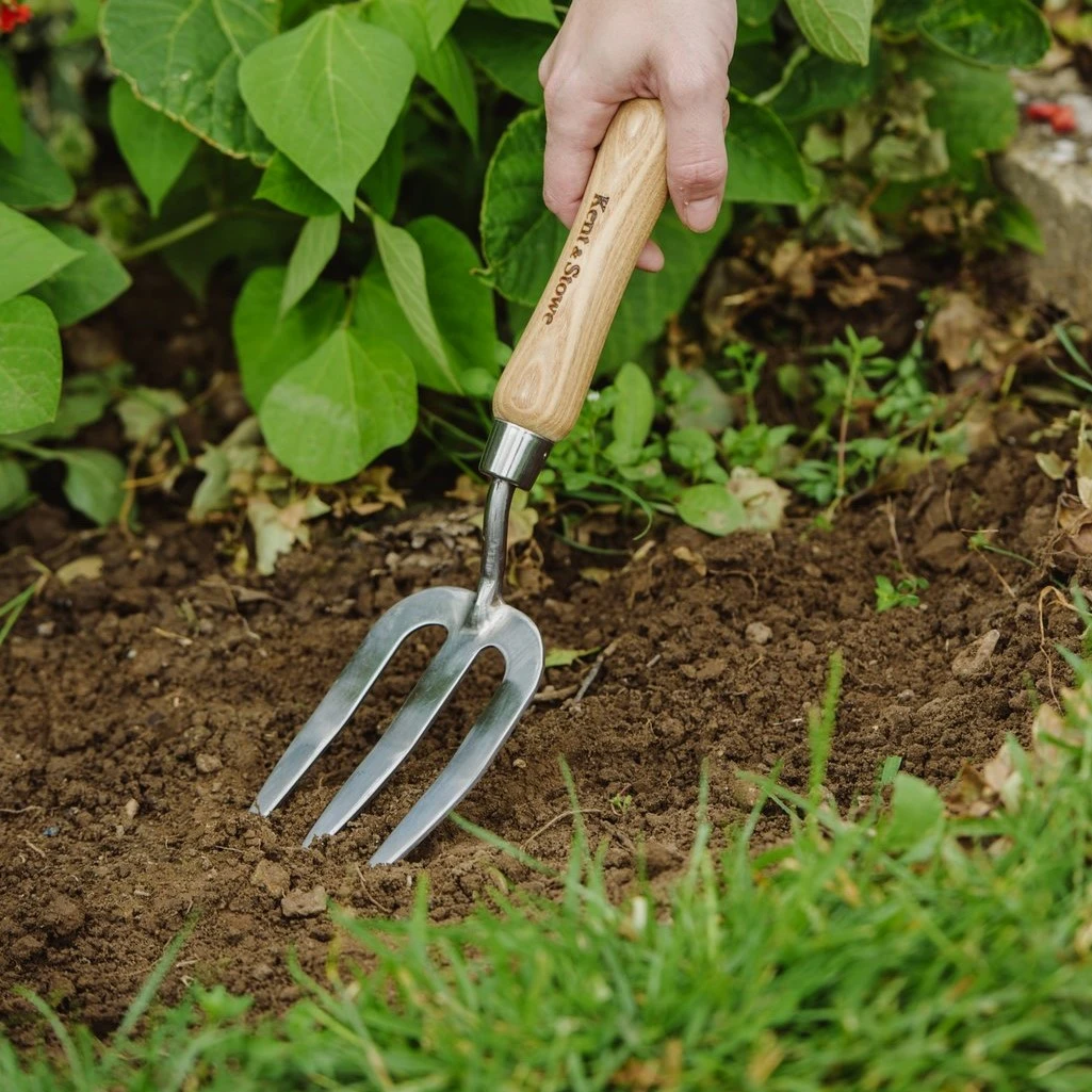 Kent & Stowe Hand Fork - Cowell's Garden Centre | Woolsington