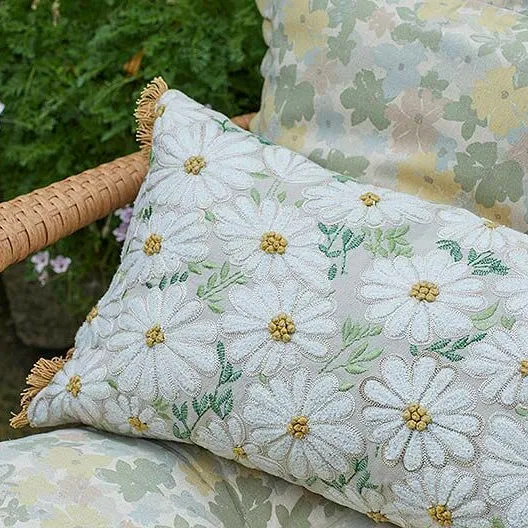 Marguerite Floral Cushion - image 3