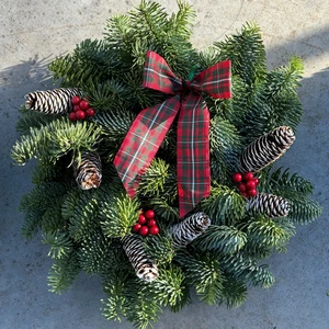 Merry Tartan Wreath - 8"