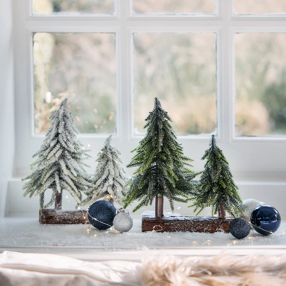 Miniature Trees On Stand - Glitter - image 1