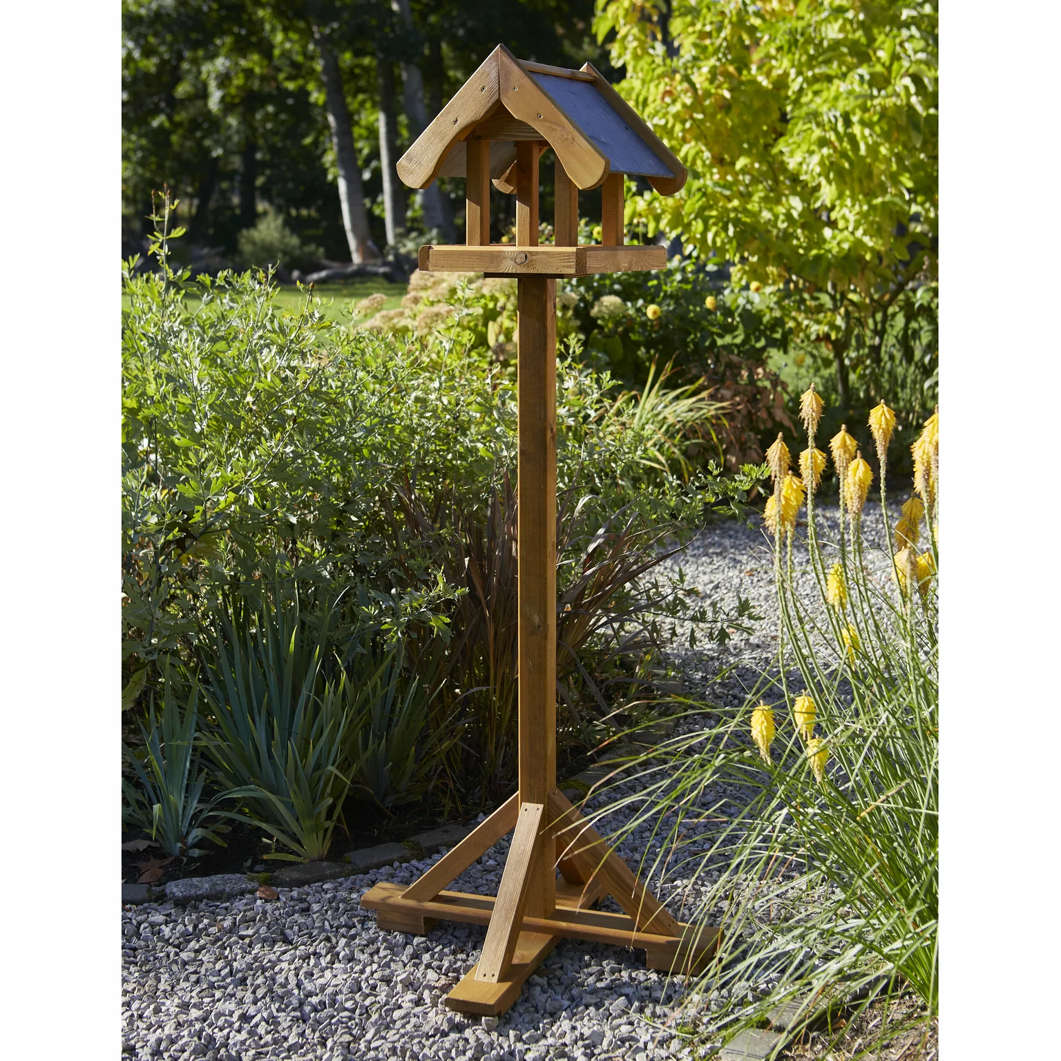 Tom Chambers Westbury Bird Table - Cowell's Garden Centre | Woolsington