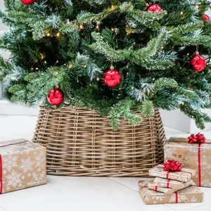 Wicker Square Christmas Tree Skirt - image 1